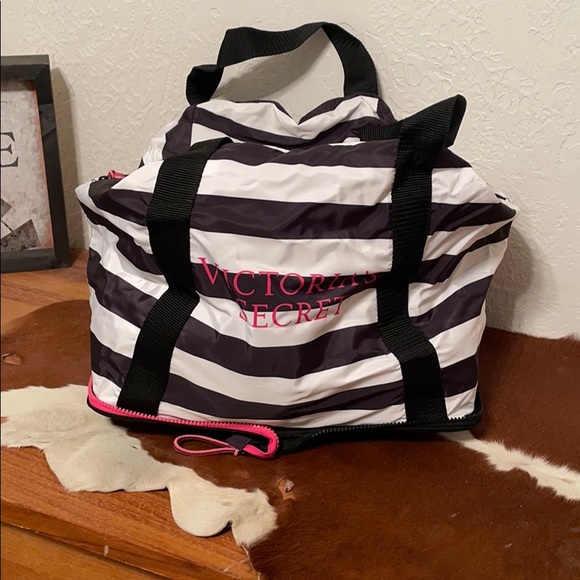 Victoria Secret Bag - Picture 5 of 6